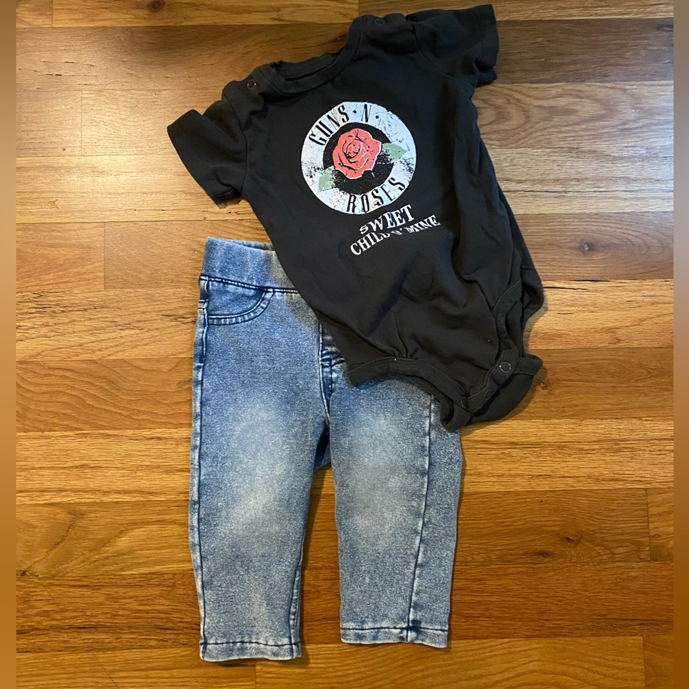 H&M Guns and Roses Set (4-6 Months)